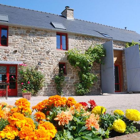 Mont-Dol E-Harz Ar Menez Bed & Breakfast エクステリア 写真