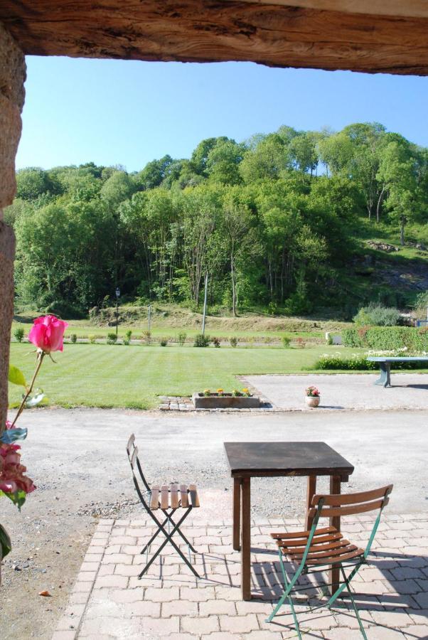 Mont-Dol E-Harz Ar Menez Bed & Breakfast エクステリア 写真