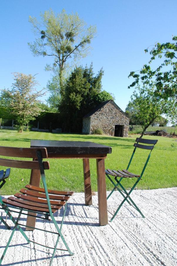 Mont-Dol E-Harz Ar Menez Bed & Breakfast エクステリア 写真